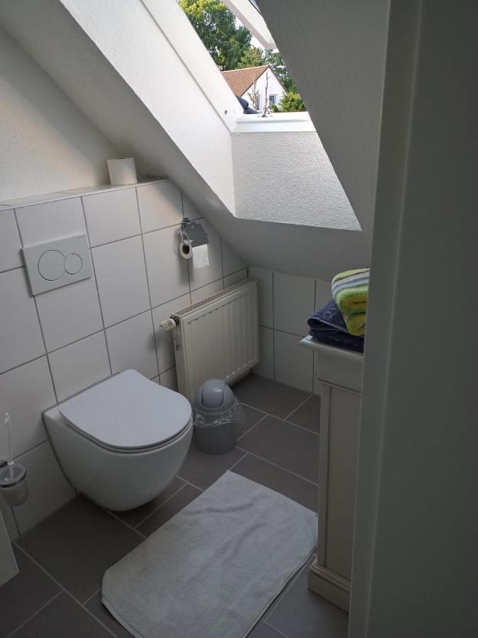 Modernes 21 m² Apartment modern, zentral Schortens Buitenkant foto